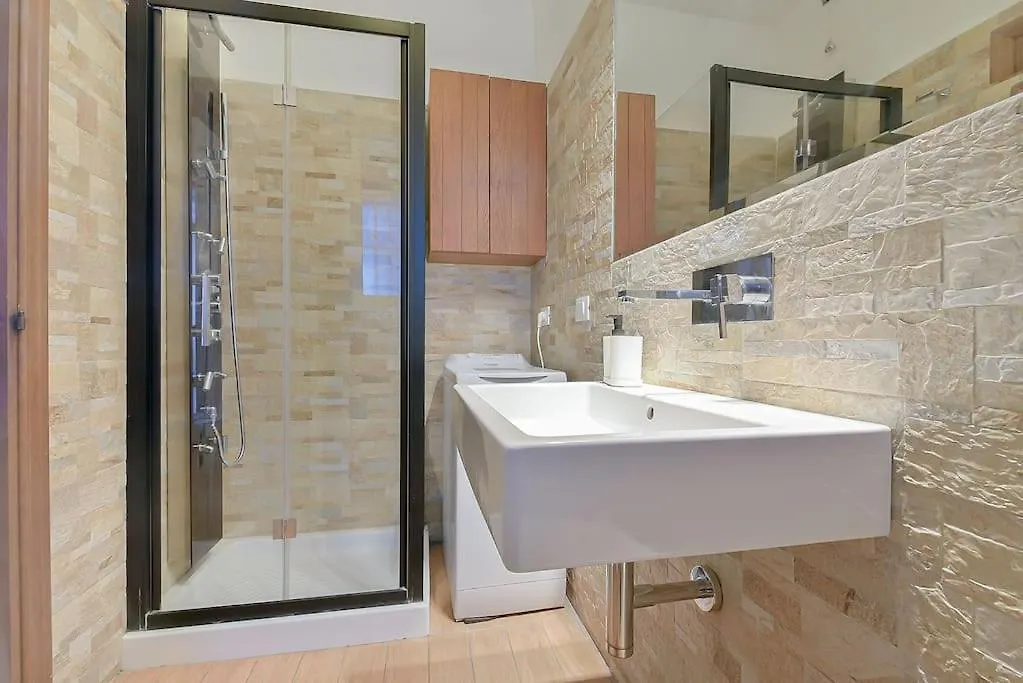 Nettuno 5 Stelle- Appartamento Elegante Con Suite Bolonia Apartament